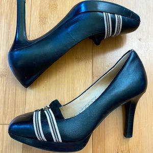 Rockport Black Leather Platform Heels. Women’s 6